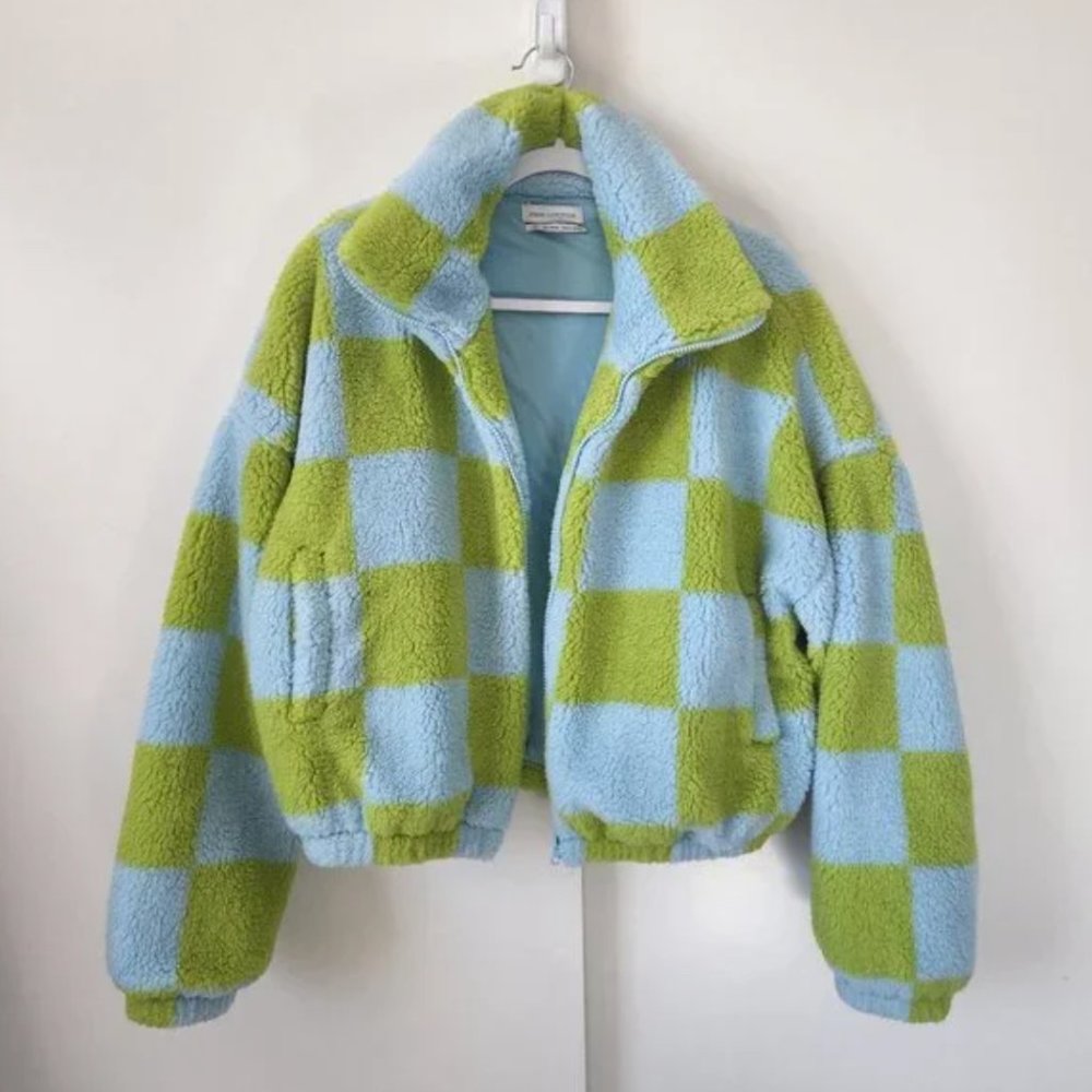NWT Urban Outfitters Olivia Blue Green Mod Checkered Sherpa Jacket Size Medium